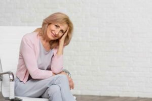 Leia mais sobre o artigo Desvendando os Mistérios da Menopausa: Informações Essenciais para Encarar essa Fase